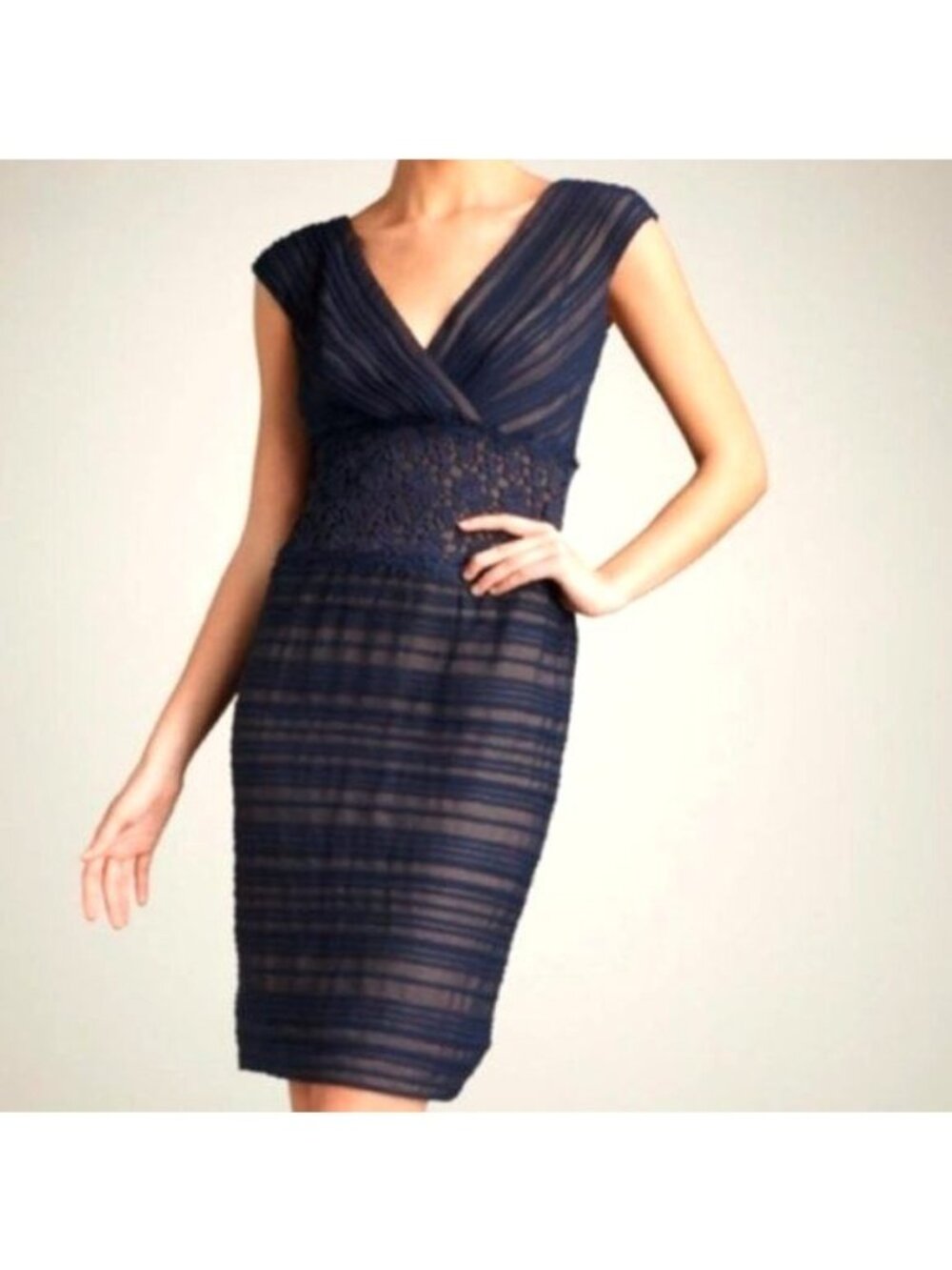 Tadashi Shoji Navy Chiffon Pleated V-Neck Sheath Dress Size 10 Style OC353M